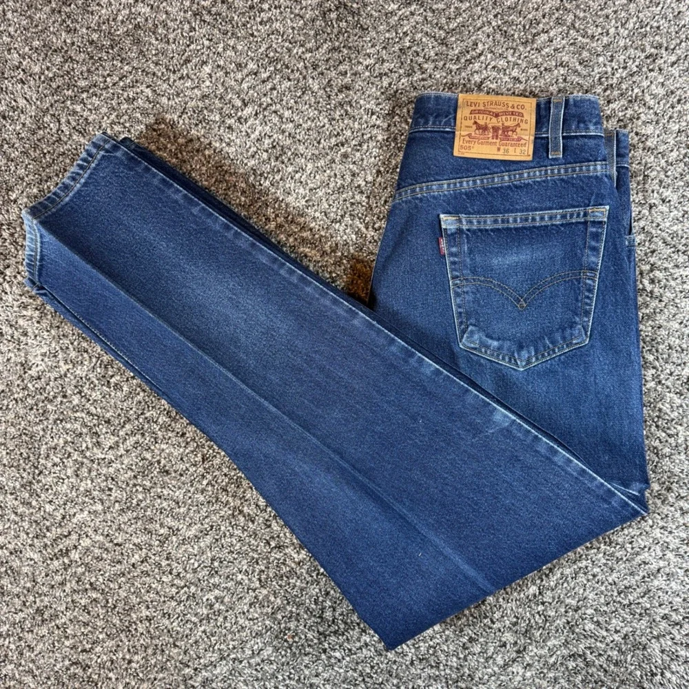 Vintage Levis 505 Mens 36x32 Starched Jeans Faded Dark Wash Straight Regular Fit